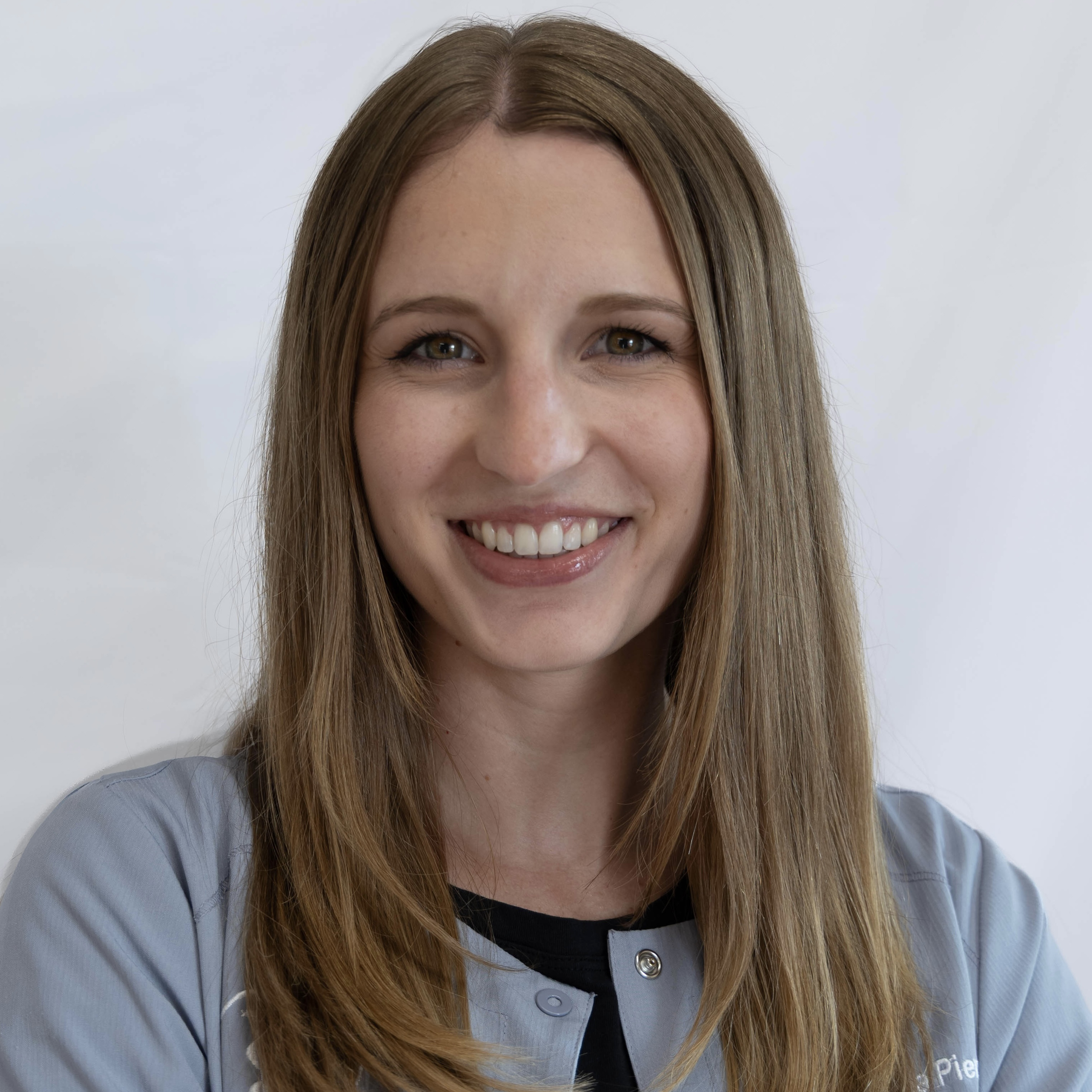 Dr. Sienna Piersma